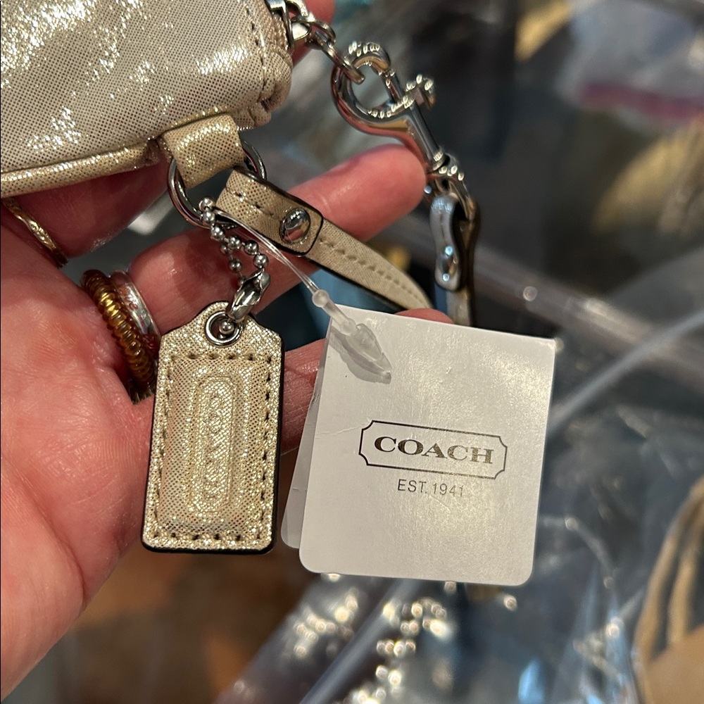 Coach Metallic Gold Wristlet 6.25”x 4” NIB Comes with Shopping Bag & Tissue - Picture 6 of 7